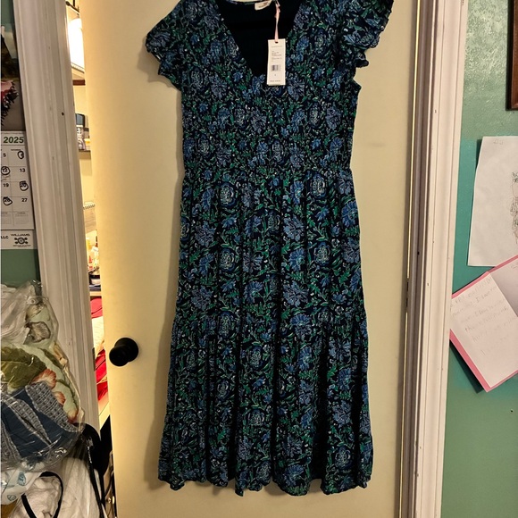 NWT Vineyard Vines Ladies Floral Smocked Midi Dress ( AMEGADA) Large - Picture 7 of 8